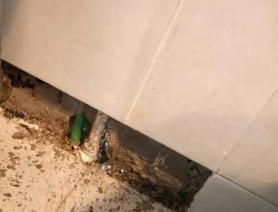 新源楼顶漏水维修公司分享下修复水管漏水的几种小方法